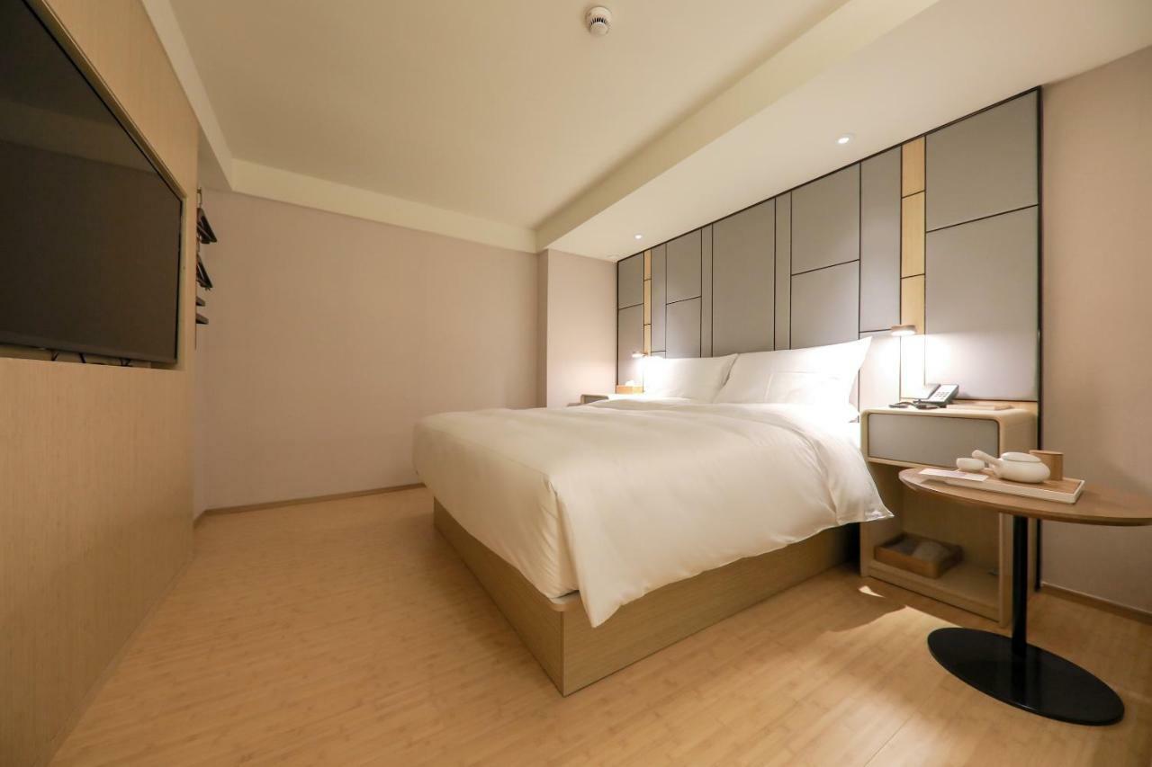 Ji Hotel Sanghaj Kültér fotó